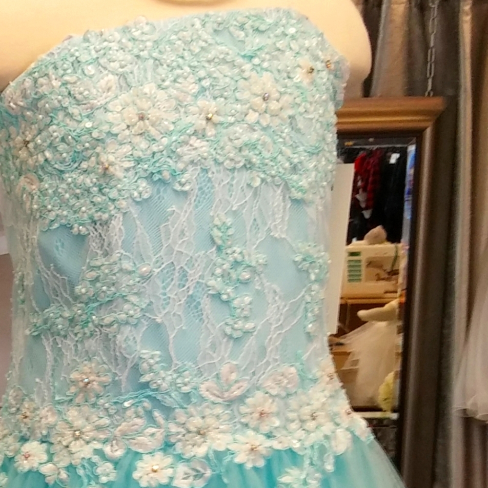 Girl's Blue Toni by Tony Bowls Formal Dress Size 14